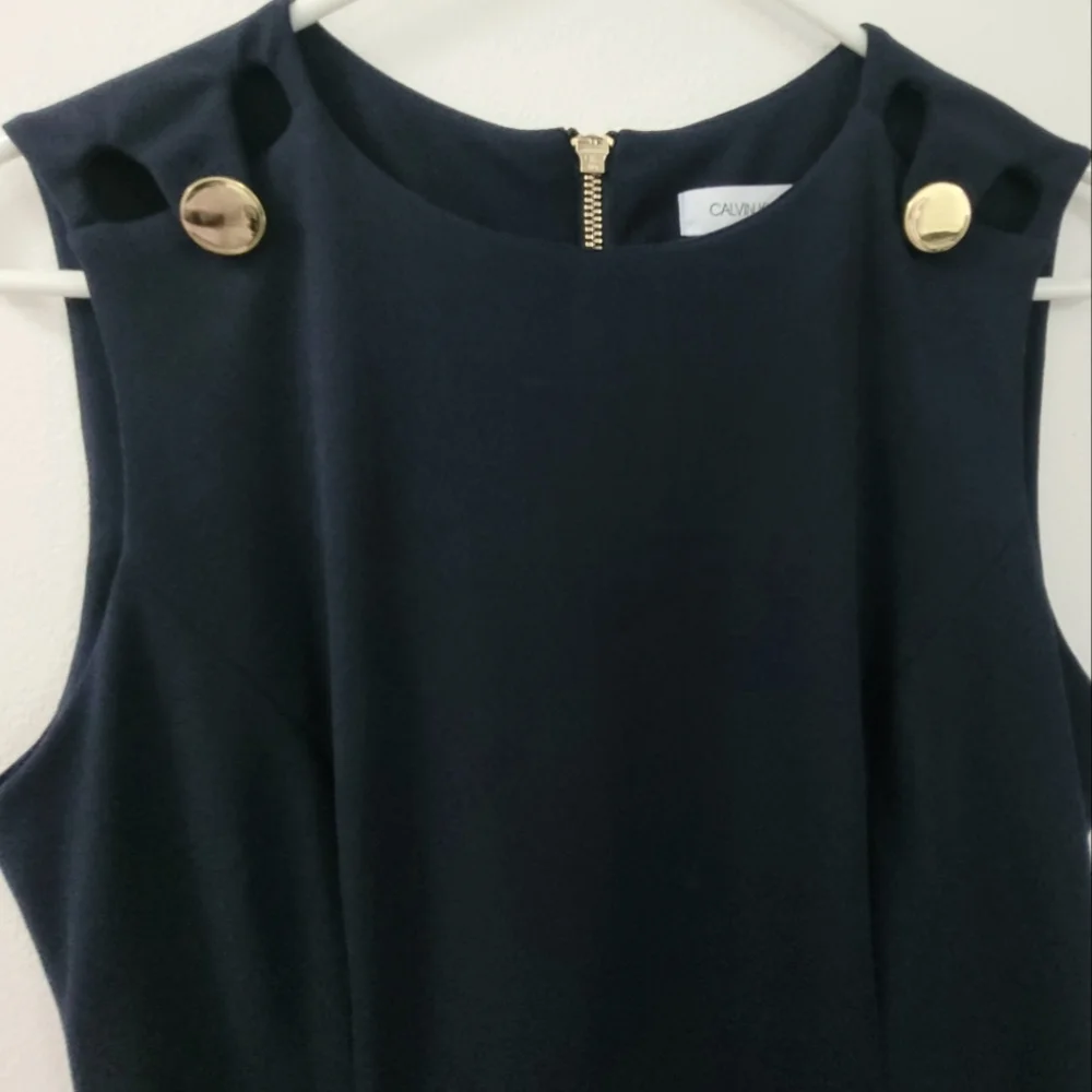 DRESS - Picture 2 of 4